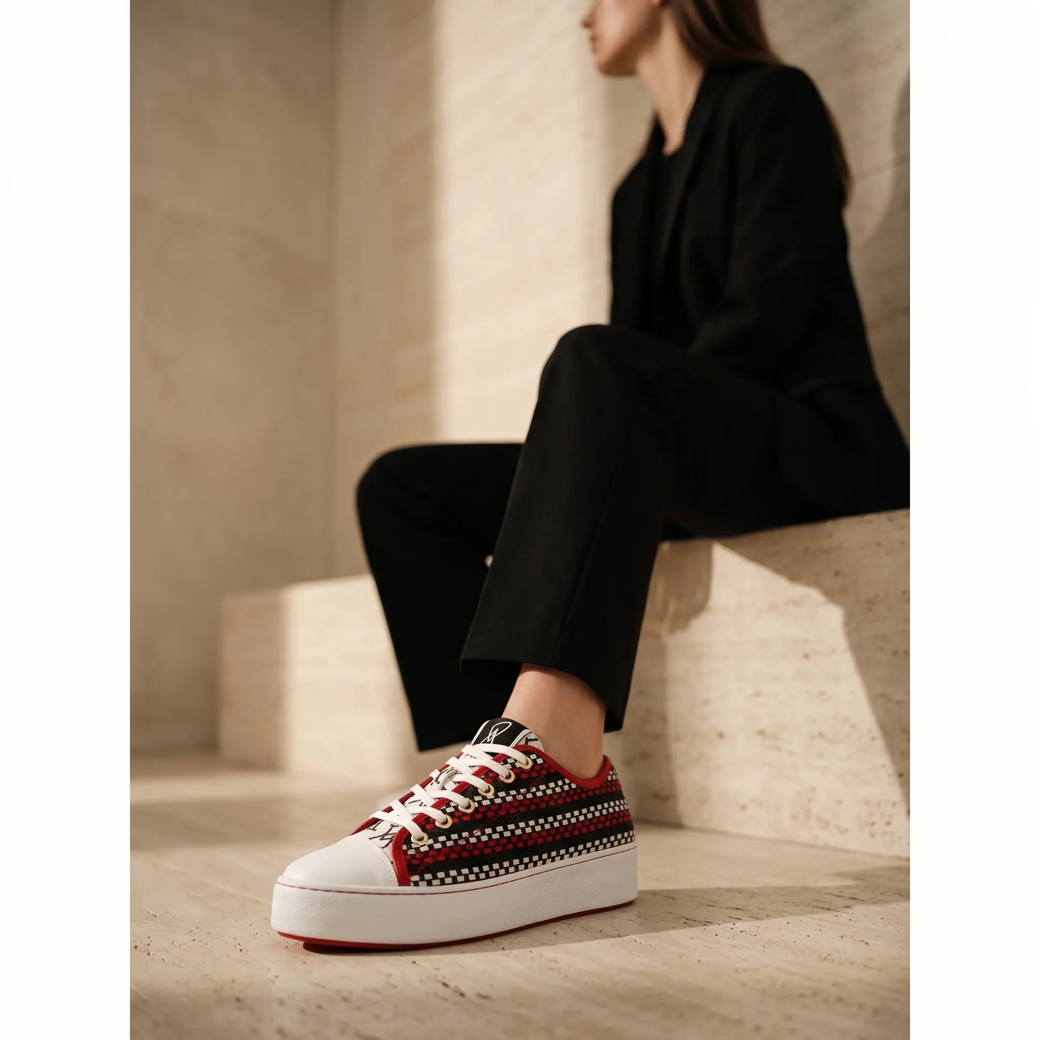SNEAKY TRECCIA ROJO Leite
