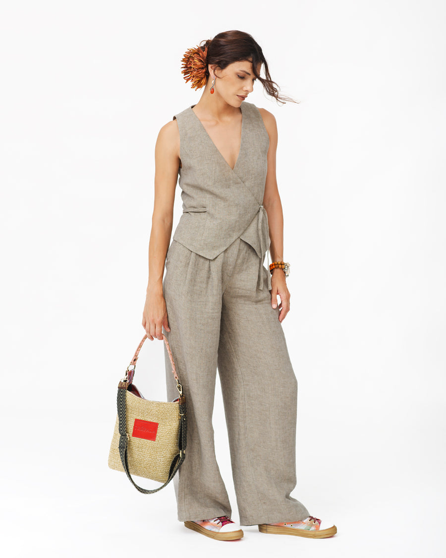 SNEAKY CHIC Classic Fresh